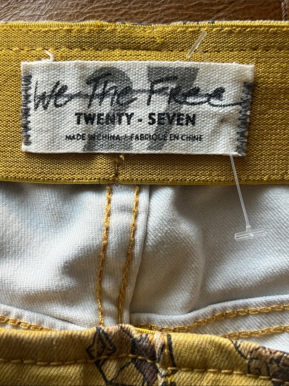 🆕 Free People Printed Penny Pull-On Flare Jeans 27 - Picture 14 of 16